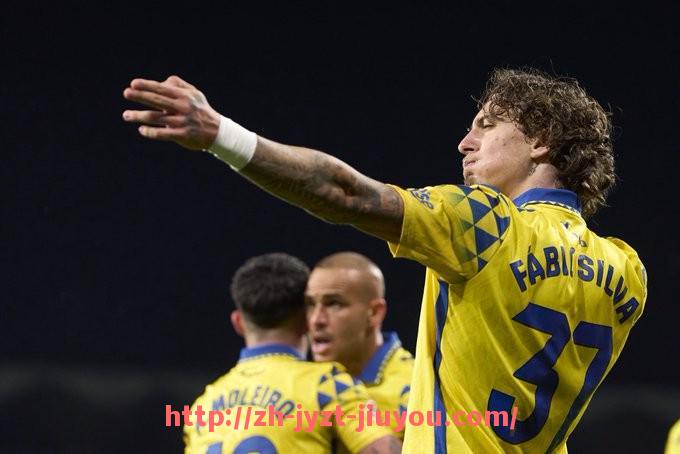 九游jiuyou-14足球队怎么打CBA：14支足球队如何与CBA联赛中球队展开较量