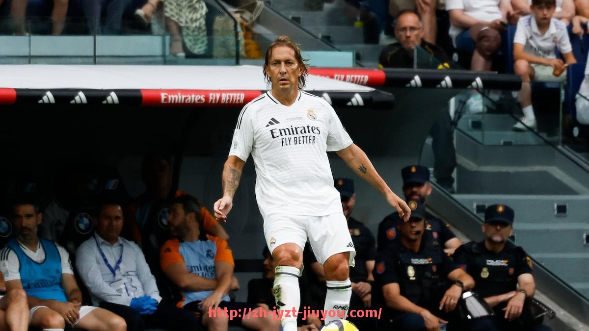 九游jiuyou-金元足球背景下的德甲顶级投资球队盘点